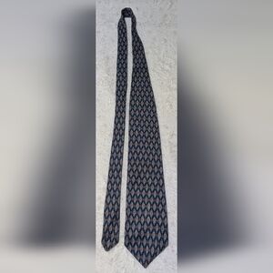 Boston Traders Blue Burgundy Geometric Silk Men’s Tie 58”